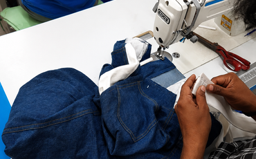 Global Fashion Trends &  Technology-Driven Design Facility